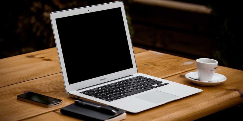 激光加工技术革新航空航天维护：激光清洗在部件保养中的关键优势与应用解析