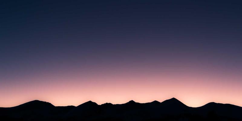 激光清洗设备 vs 传统清洗：成本效益深度解析与激光服务平台的价值